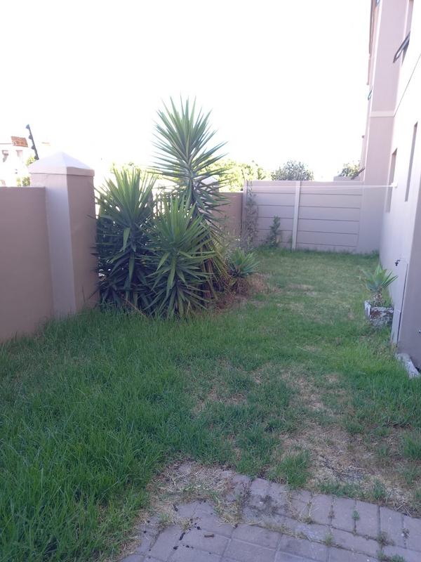 To Let 2 Bedroom Property for Rent in Sunningdale Western Cape